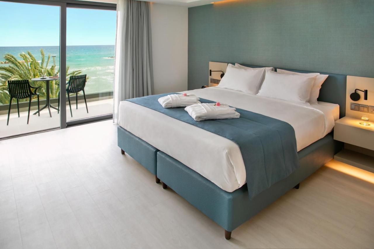Mercure Larnaca Beach Resort Exterior photo